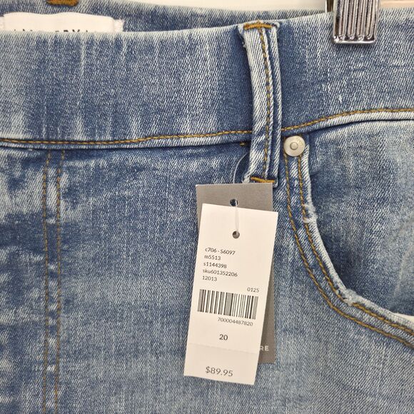 New Lane Bryant Tighter Tummy Pull-On High-Rise Flare Jeans Size 20 Plus - Picture 4 of 6